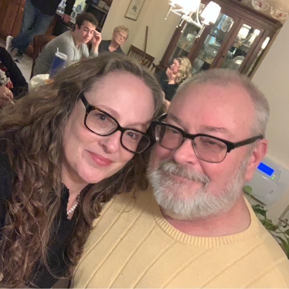 Meet your Posher, Christine - Picture 2 of 5